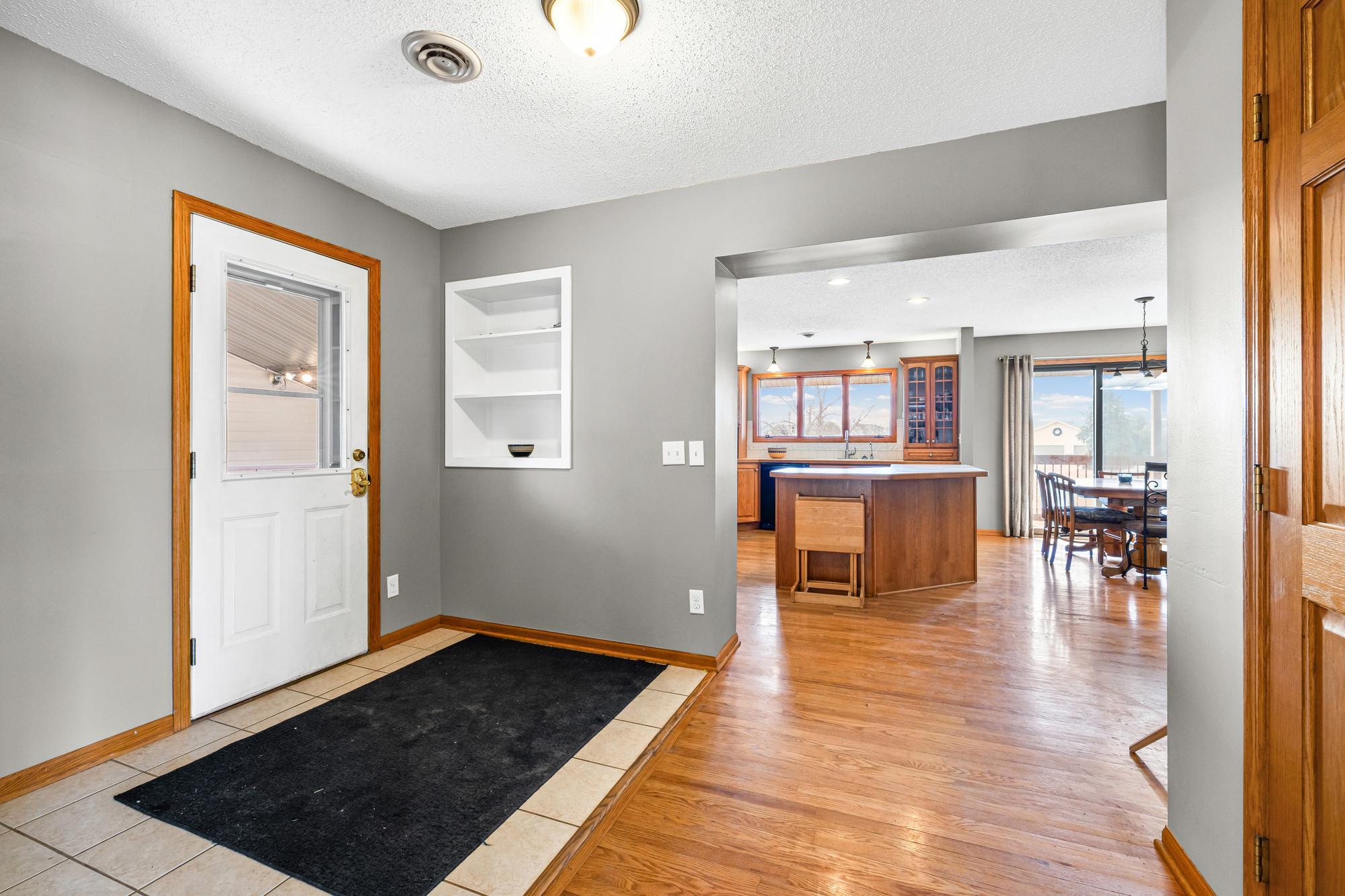 717 13th Street Northwest Byron, MN 55920 - Photo 10 of 47