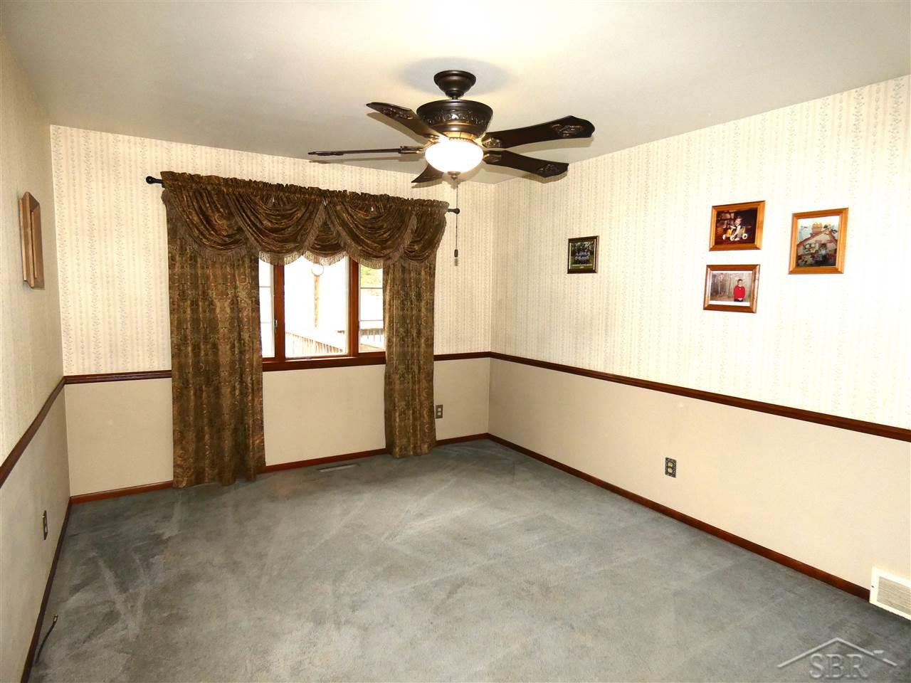13839 West Harris Road Chesaning, MI 48616 - Photo 9 of 33 31375973-8.JPG