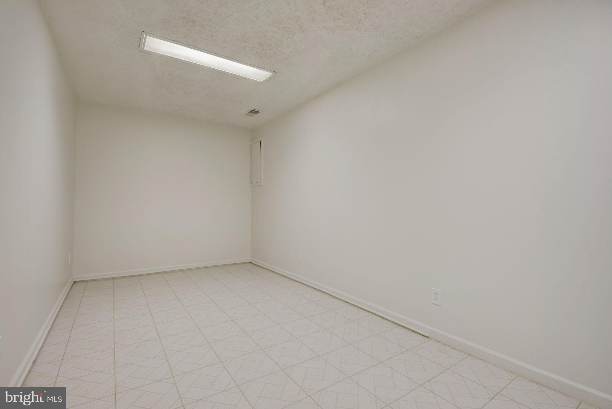 2934 Craiglawn Road Silver Spring, MD 20904 - Photo 25 of 39 25 - Den or Office - Lower Level