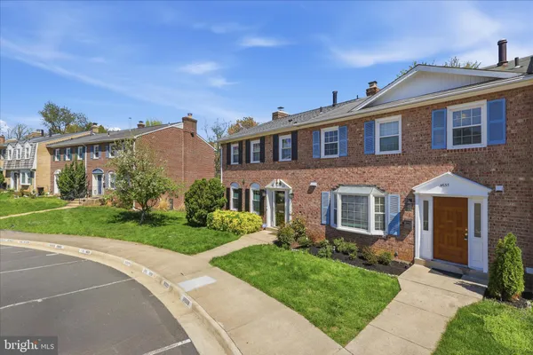$3,200 | 4635 Linmar Court, Alexandria, VA 22312