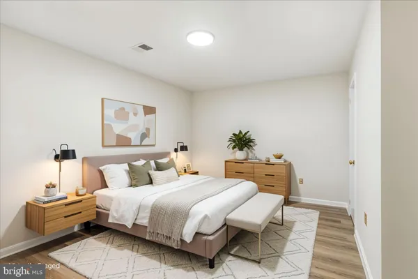 $3,200 | 4635 Linmar Court, Alexandria, VA 22312