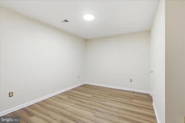 $3,200 | 4635 Linmar Court, Alexandria, VA 22312