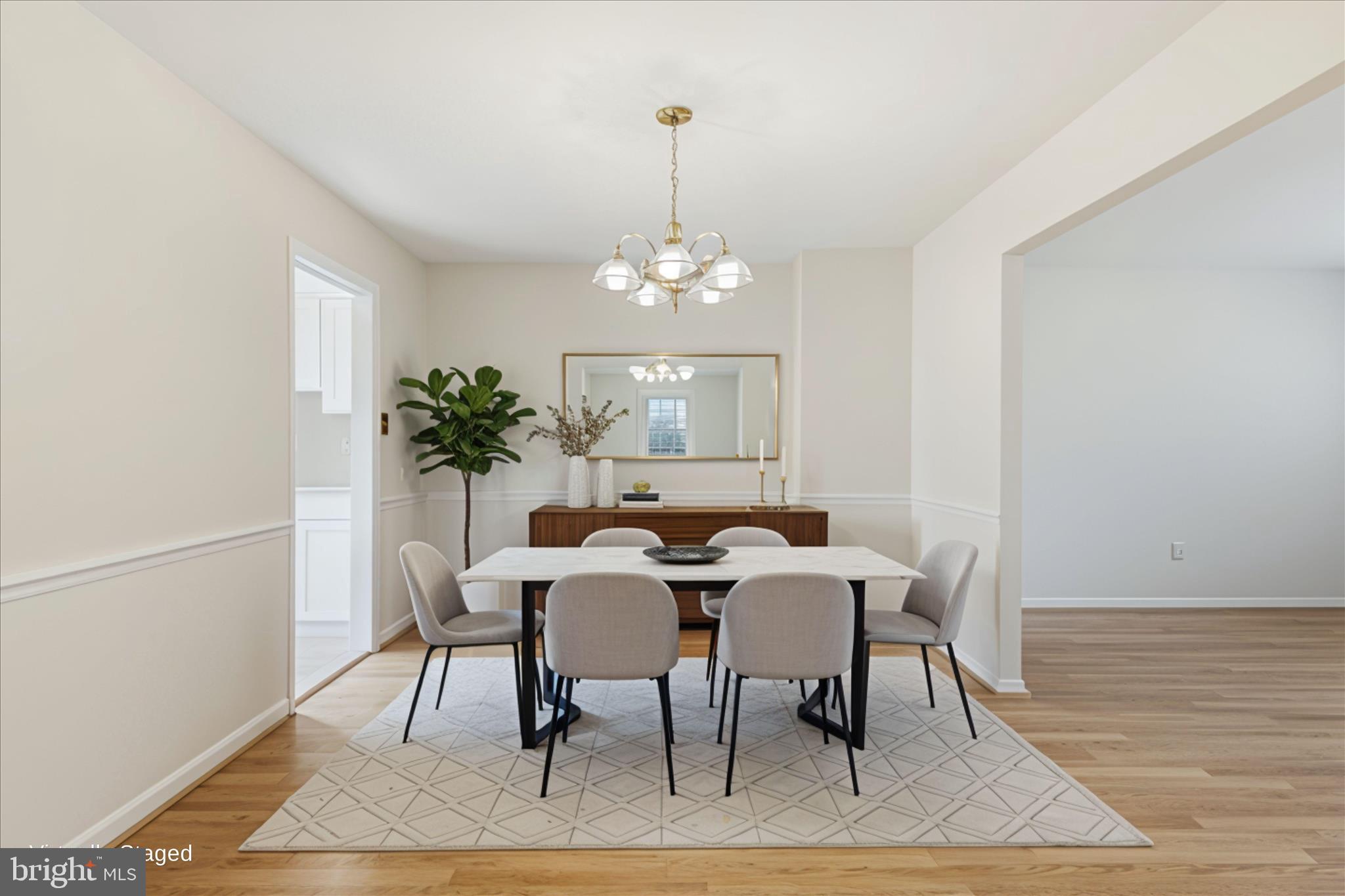 4635 Linmar Court Alexandria, VA 22312 - Photo 7 of 37