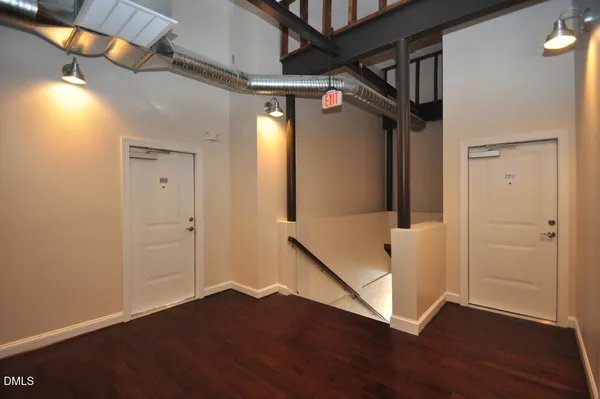 $1,800 | 231 South Chatham Avenue, Unit B, Siler City, NC 27344