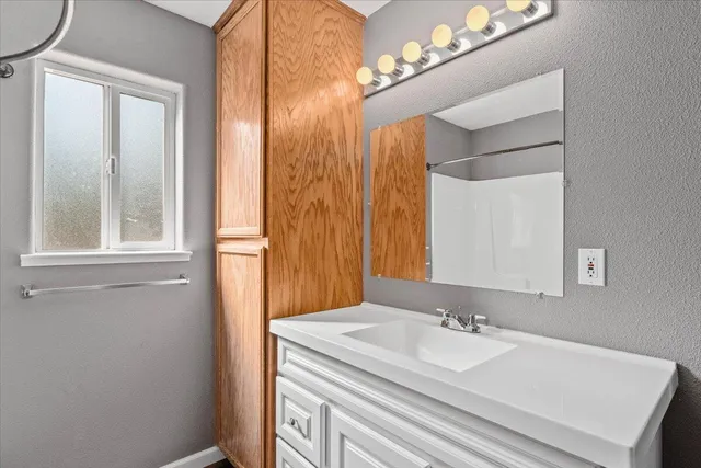 a bathroom with a bathtub