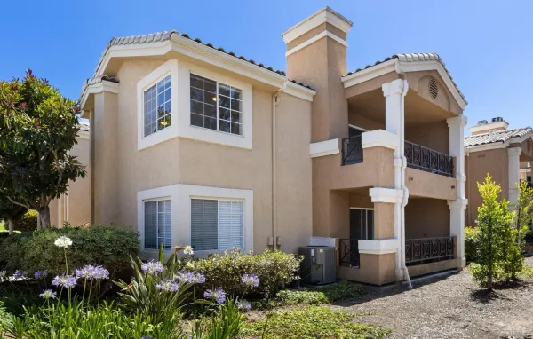 $630,000 | 3110 Sello Lane, Unit 70, Carlsbad, CA 92009