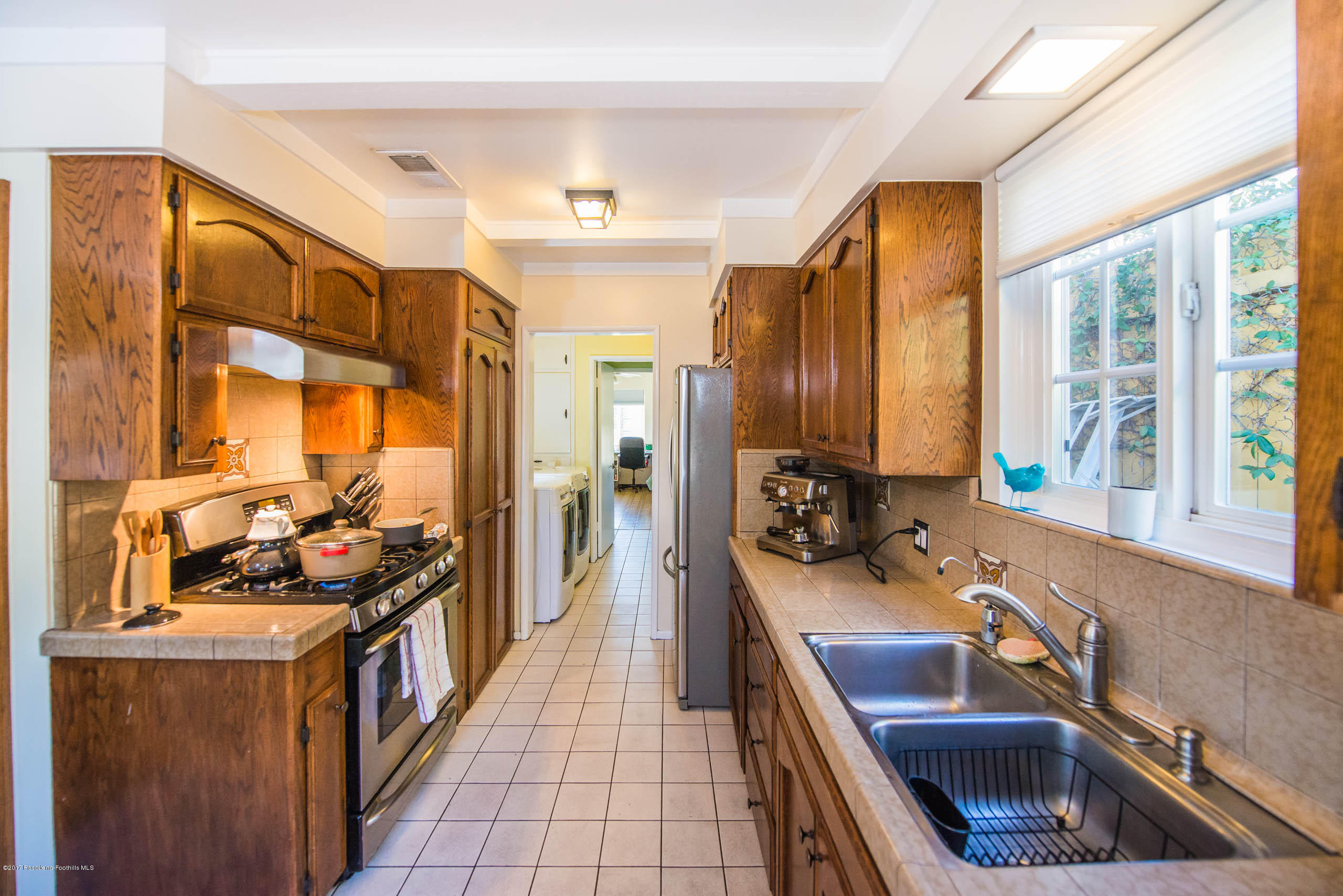 907 Bethany Road Burbank, CA 91504 - Photo 21 of 49 RSU_2509