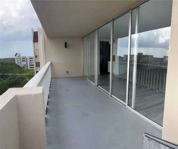$166,000 | 6921 Environ Boulevard, Unit 7P, Lauderhill, FL 33319