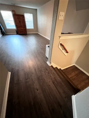 $2,700 | 422 Abbey Lane, League City, TX 77573
