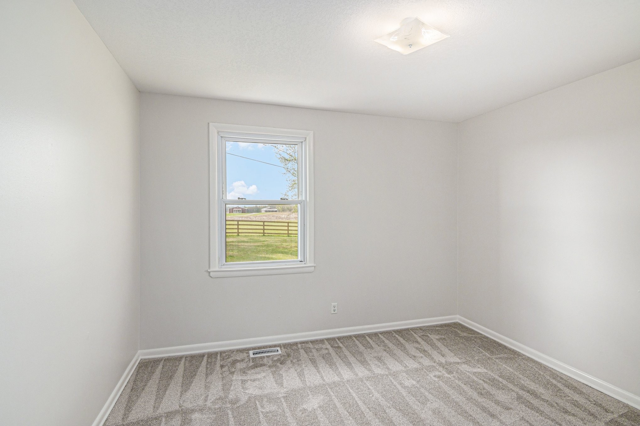 2650 Cook Road Woodlawn, TN 37191 - Photo 30 of 38 Gallery Image 30