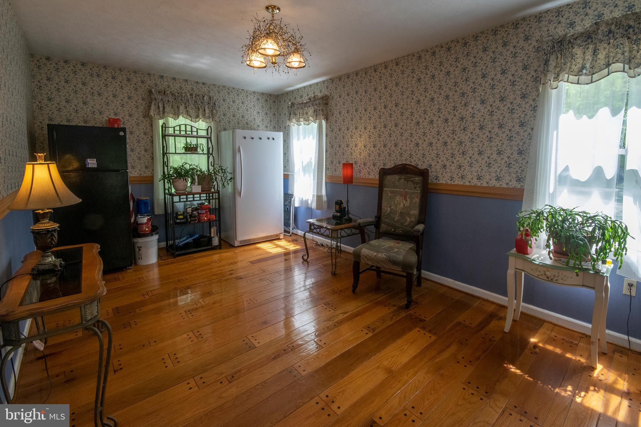 8601 Hancock Road Spotsylvania, VA 22553 - Photo 9 of 33 Dining room with hardwood floors