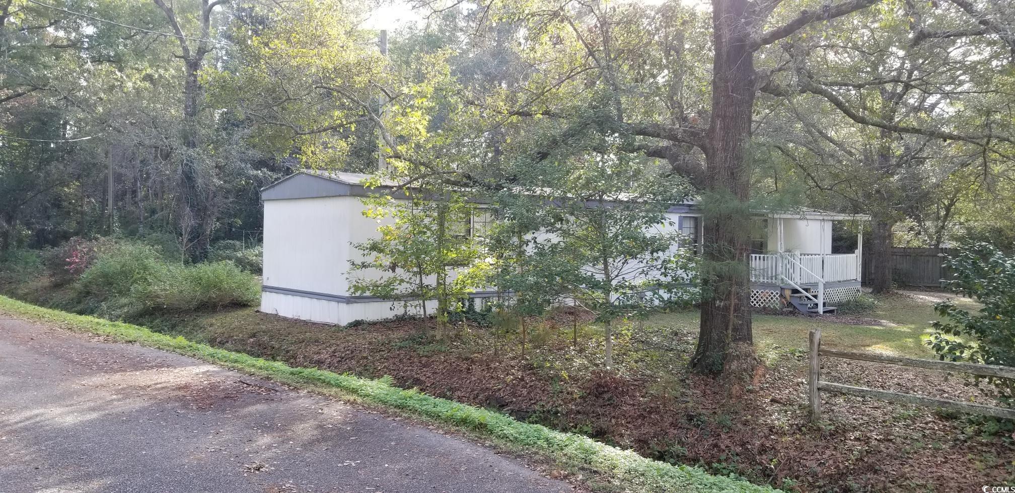1046 Allen Street Conway, SC 29526 - Photo 5 of 25 View of side of home