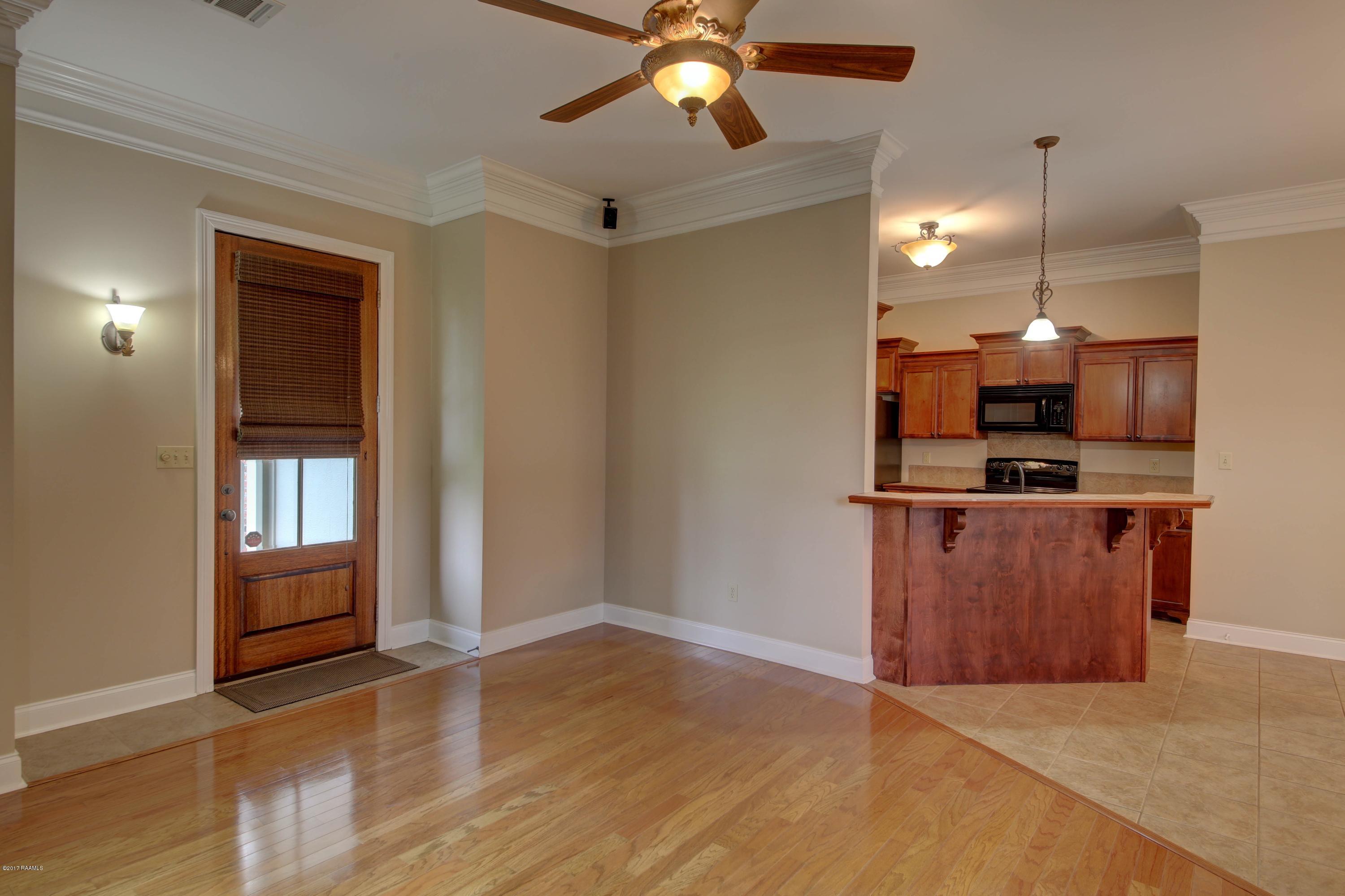 2104 Bonin Road Youngsville, LA 70592 - Photo 7 of 32 Gallery Image 7