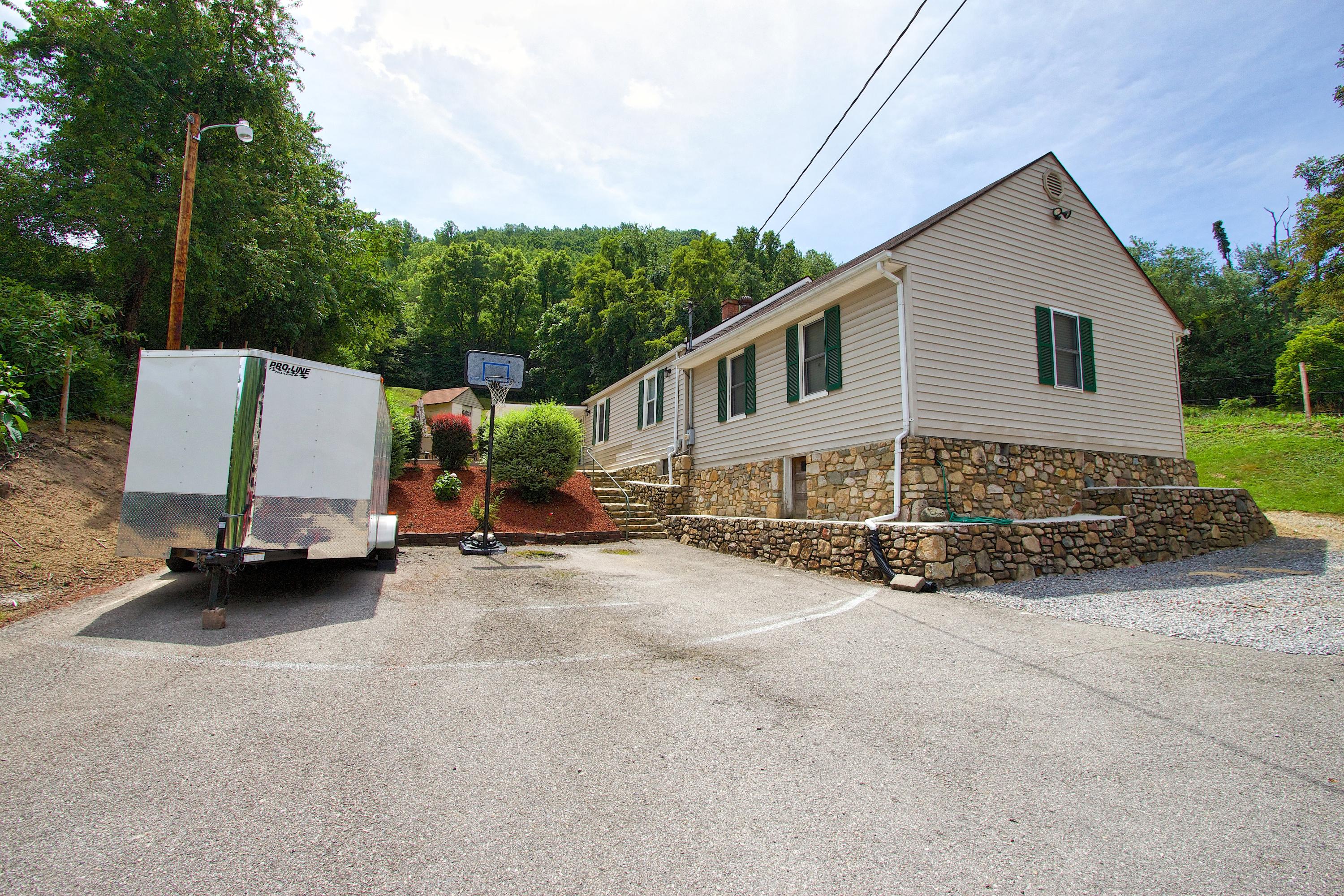 5939 Roanoke Road Shawsville, VA 24162 - Photo 24 of 24 5939 Roanoke Road 3330