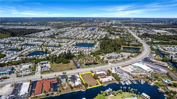 $999,949 | 17721 San Carlos Boulevard, Fort Myers Beach, FL 33931