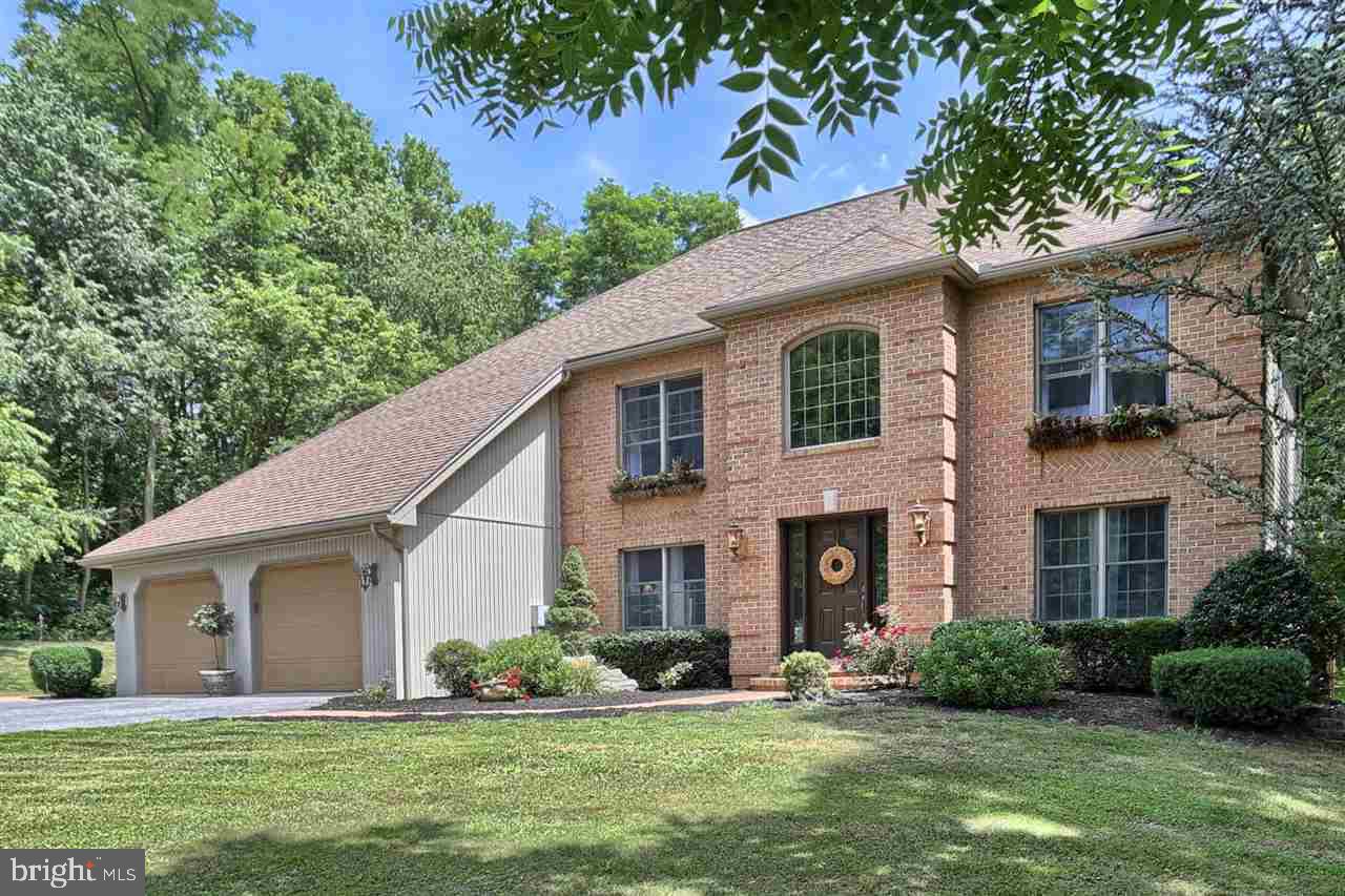 217 Richland Road Carlisle, PA 17015 - Photo 1 of 25 Gallery Image 1