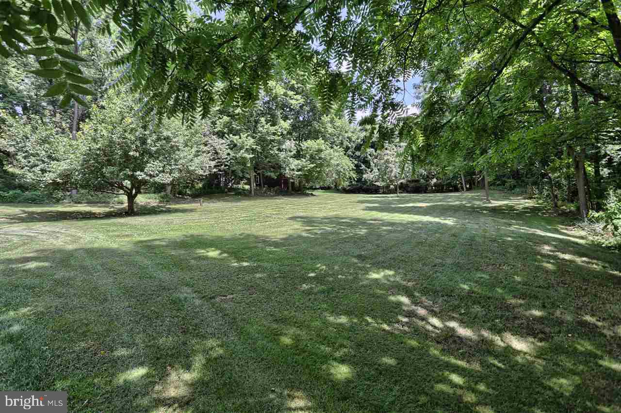 217 Richland Road Carlisle, PA 17015 - Photo 22 of 25 Gallery Image 22