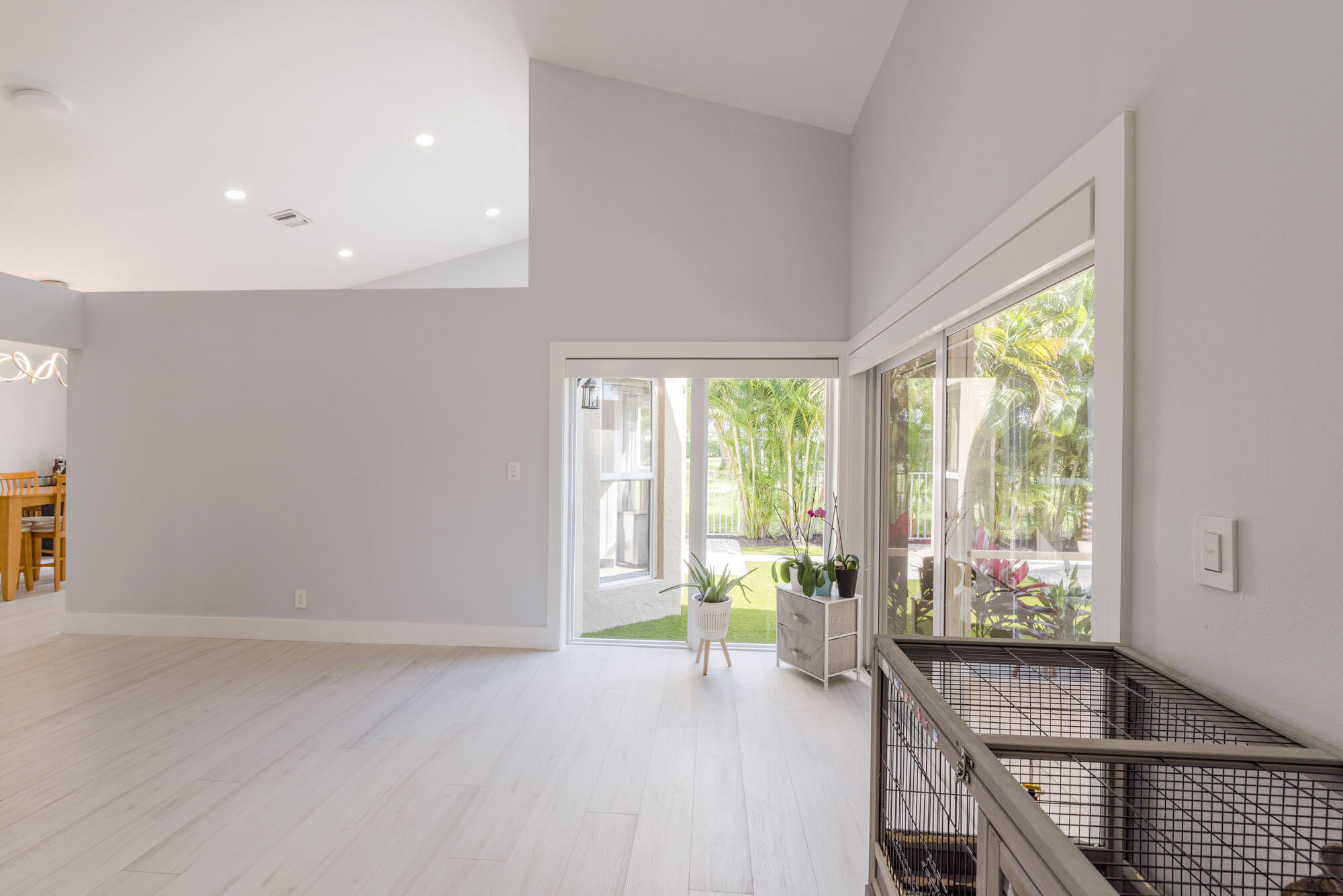 18827 La Costa Lane Boca Raton, FL 33496 - Photo 5 of 40 _IMG3153