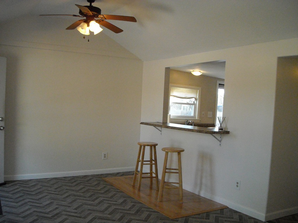 78-80 Glen Charlie Road Wareham, MA 02538 - Photo 4 of 11 Gallery Image 4