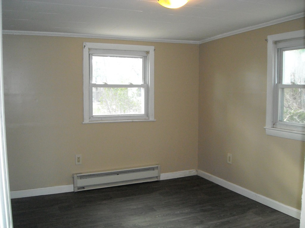 78-80 Glen Charlie Road Wareham, MA 02538 - Photo 8 of 11 Gallery Image 8