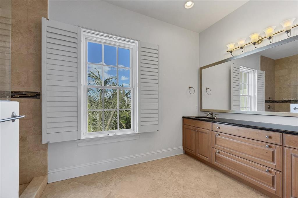 730 Sarabay Road Osprey, FL 34229 - Photo 28 of 95