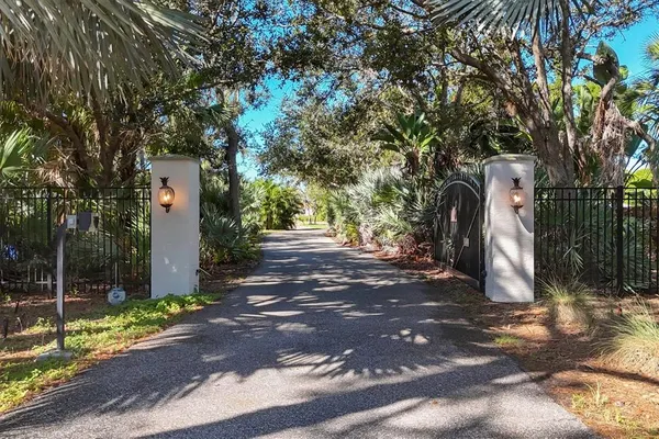 $4,995,000 | 730 Sarabay Road, Osprey, FL 34229