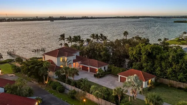 $5,495,000 | 730 Sarabay Road, Osprey, FL 34229