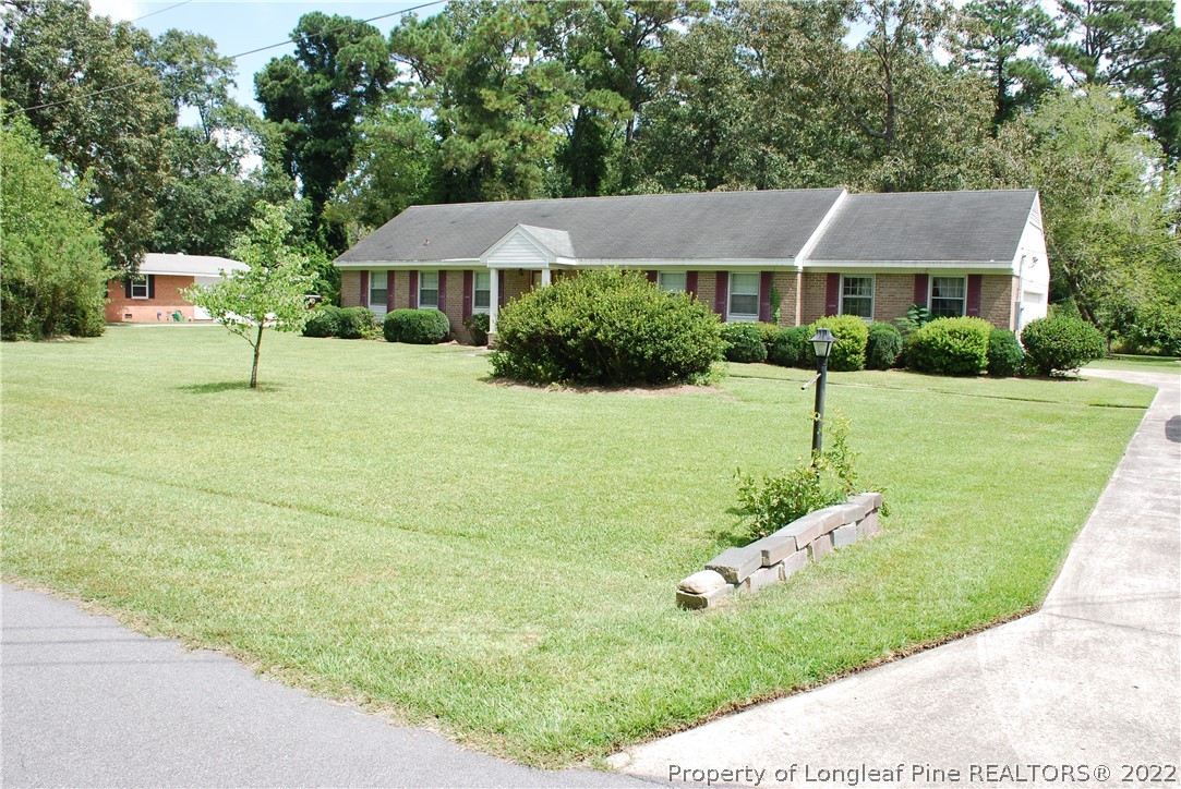 206 Castle Road Lumberton, NC 28358 - Photo 2 of 17 Gallery Image 2