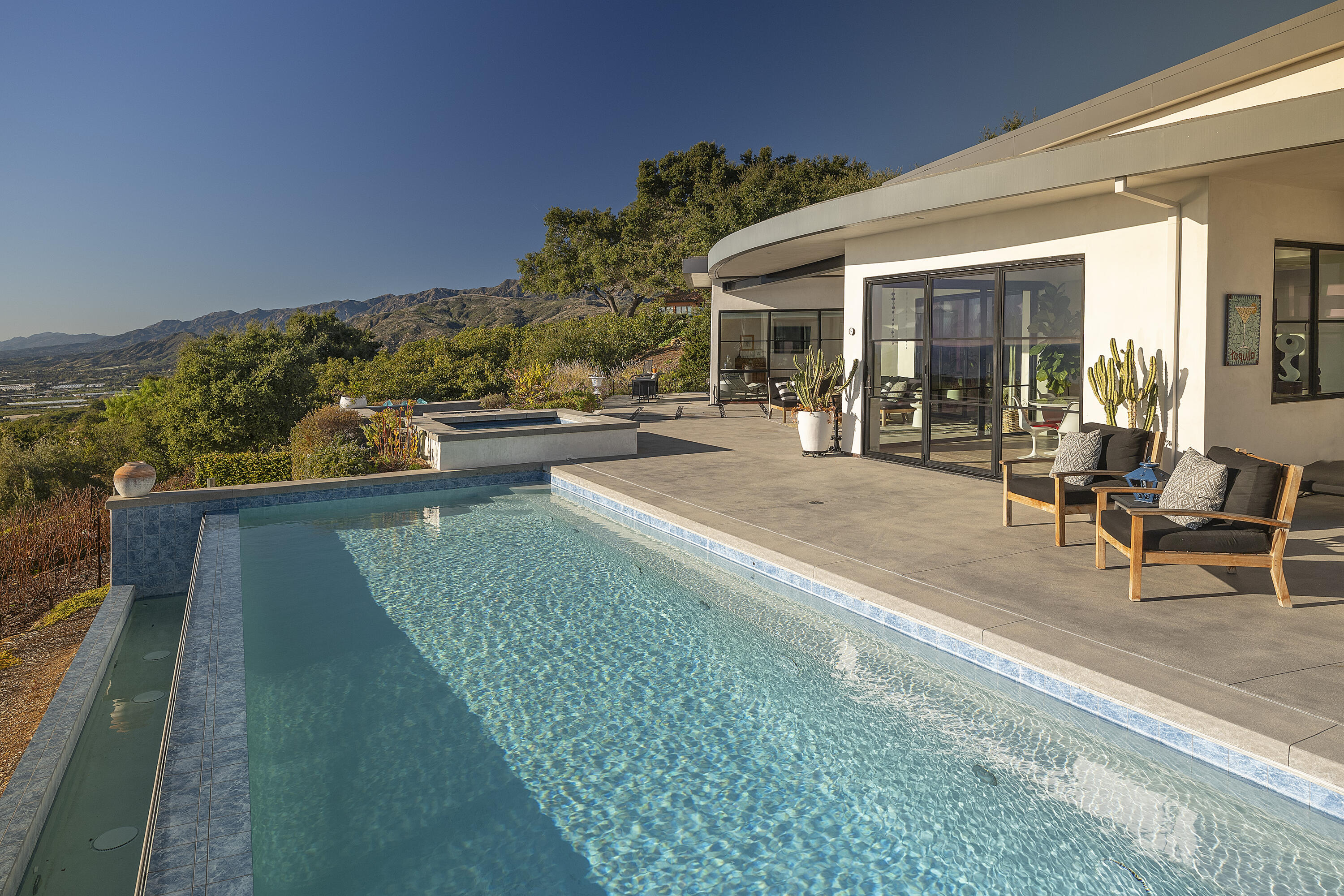 7373 Shepard Mesa Road Carpinteria, CA 93013 - Photo 17 of 25 Pool & Spa