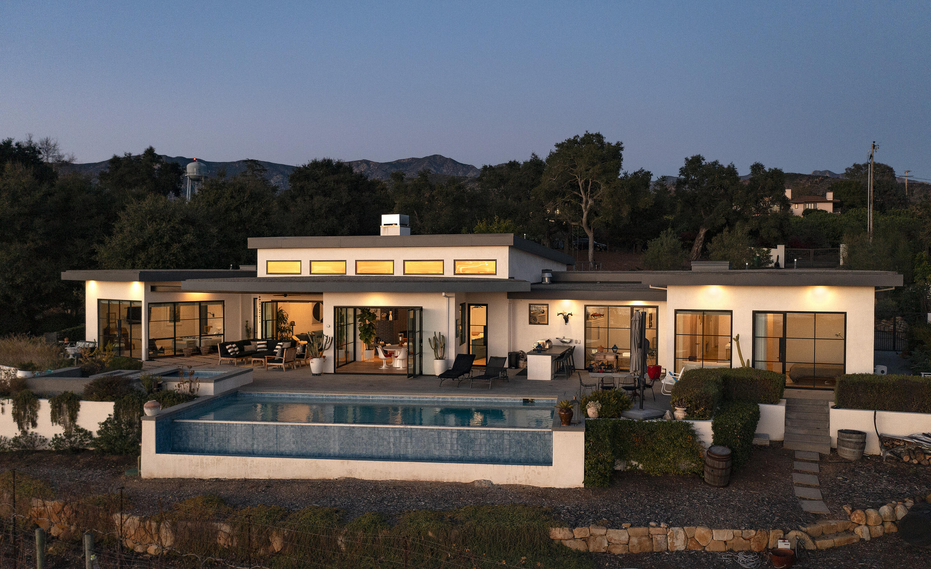 7373 Shepard Mesa Road Carpinteria, CA 93013 - Photo 4 of 25 Back Exterior