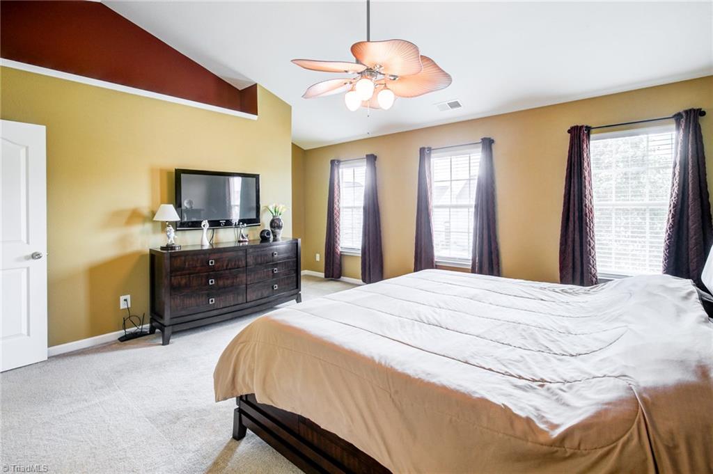 830 Hedgepath Terrace High Point, NC 27265 - Photo 14 of 30 Gallery Image 14