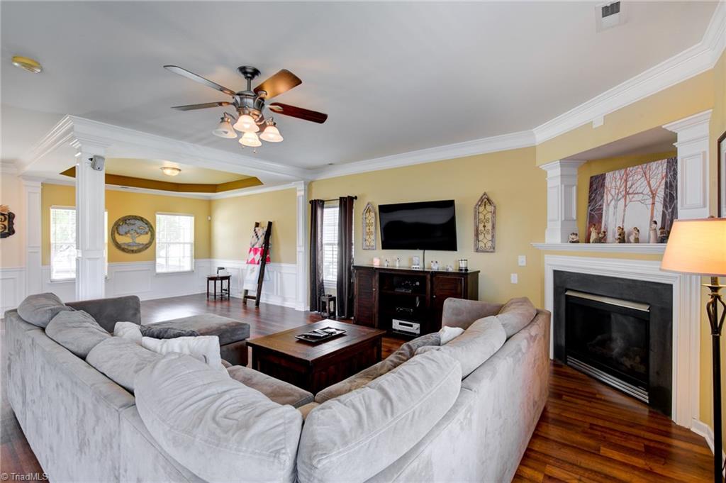 830 Hedgepath Terrace High Point, NC 27265 - Photo 6 of 30 Gallery Image 6