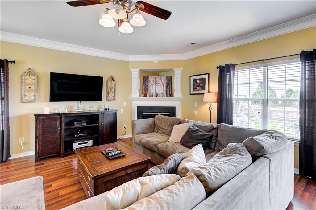 830 Hedgepath Terrace High Point, NC 27265 - Photo 7 of 30 Gallery Image 7