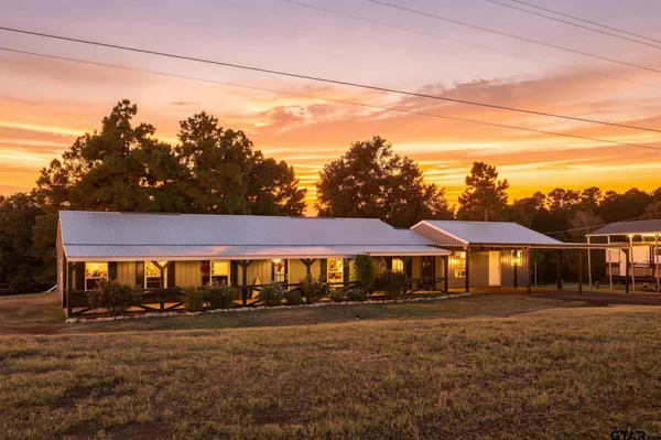 $374,500 | 318 County Road 2124, Rusk, TX 75785