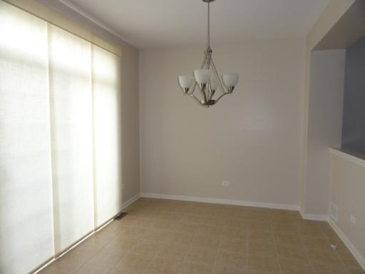 842 Oak Hollow Road, Unit 1 Crystal Lake, IL 60014 - Photo 4 of 5
