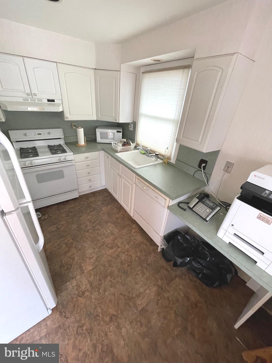 9443 Academy Road Philadelphia, PA 19114 - Photo 6 of 30 Gallery Image 6