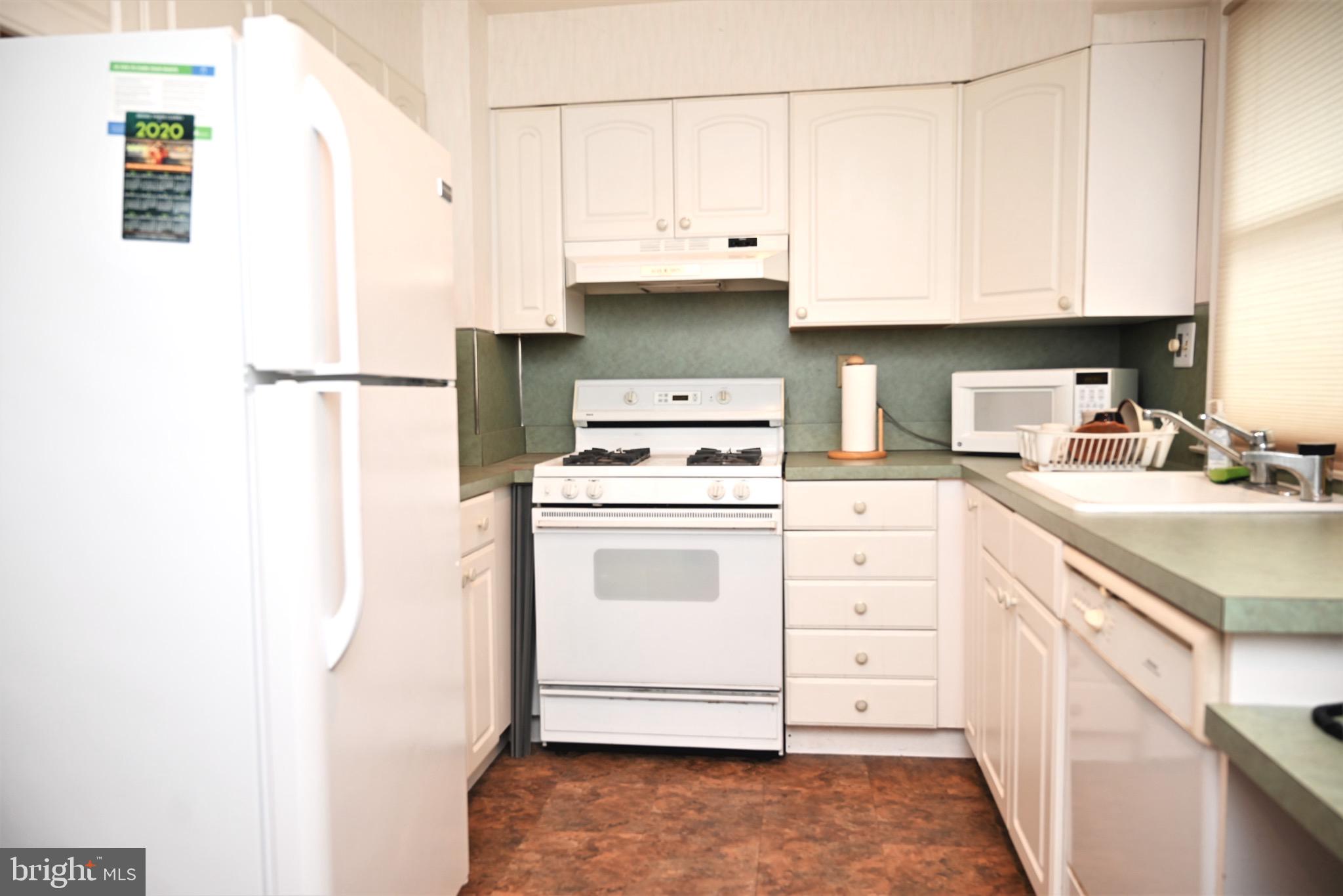 9443 Academy Road Philadelphia, PA 19114 - Photo 7 of 30 Gallery Image 7