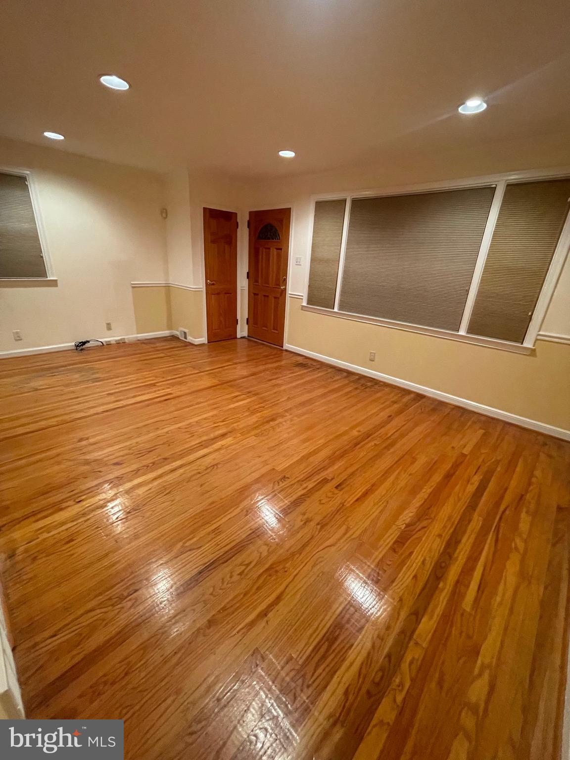 9443 Academy Road Philadelphia, PA 19114 - Photo 9 of 30 Gallery Image 9