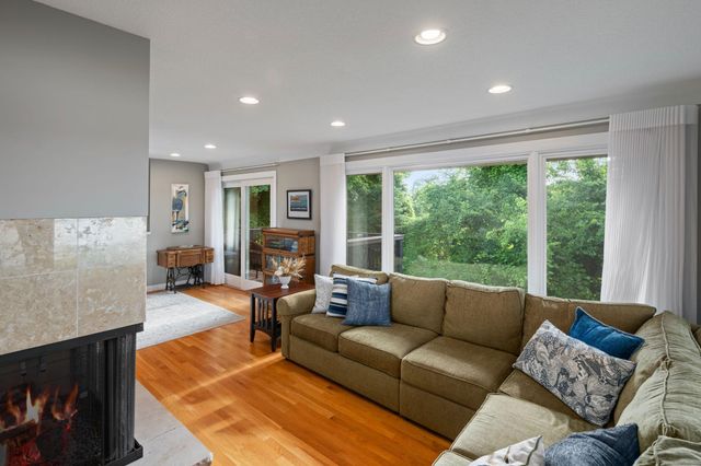 $1,249,000 | 4832 Longford Road, Mound, MN 55364