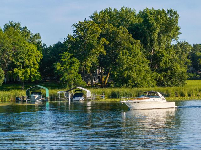 $1,249,000 | 4832 Longford Road, Mound, MN 55364