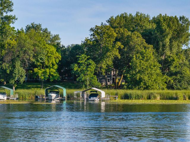 $1,249,000 | 4832 Longford Road, Mound, MN 55364