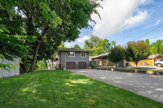 $1,249,000 | 4832 Longford Road, Mound, MN 55364