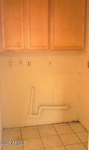 a view of a room with an empty space