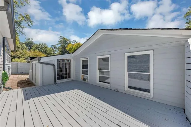 $999,000 | 1410 North Druid Hills Road, Brookhaven, GA 30319