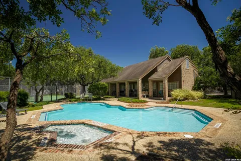 $275,000 | 14212 Arbor Oak, San Antonio, TX 78249