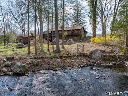 $825,000 | 79 Loughran Avenue, Stamford, CT 06902