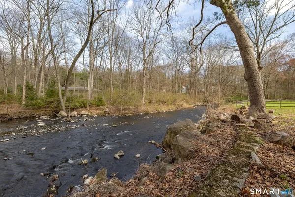 $825,000 | 79 Loughran Avenue, Stamford, CT 06902