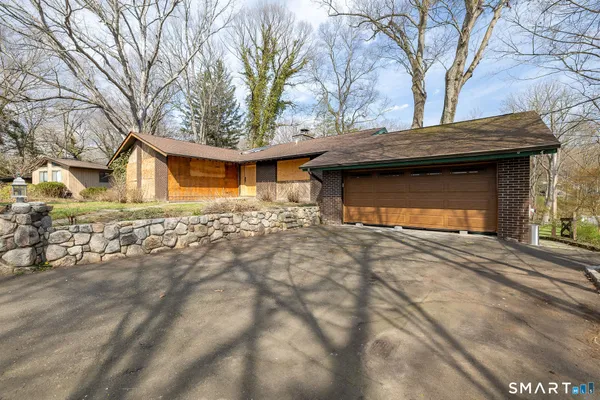 $825,000 | 79 Loughran Avenue, Stamford, CT 06902