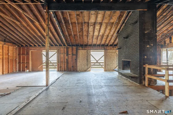 $825,000 | 79 Loughran Avenue, Stamford, CT 06902