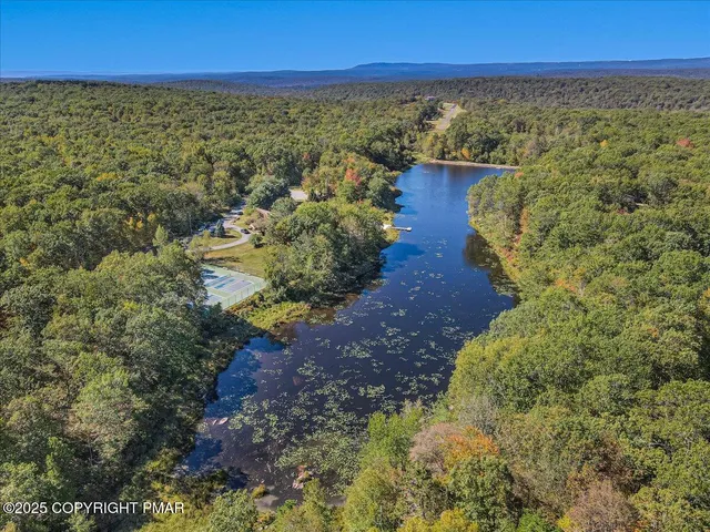 $369,000 | 297 Forest Drive, Canadensis, PA 18325